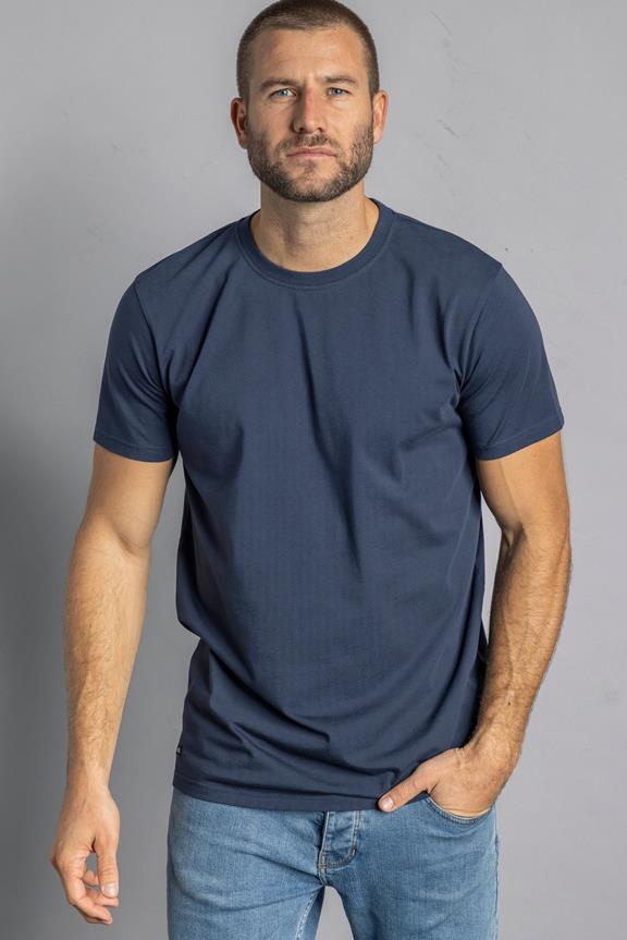 T-Shirt Premium Blank Slim Saphir Blau 1