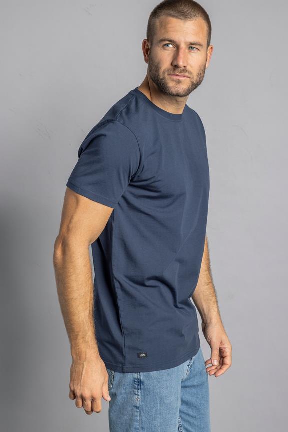 T-Shirt Premium Blank Slim Saphir Blau 2