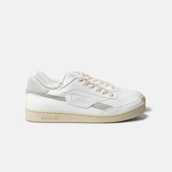 Sneakers Modelo '89 V-Endure Grijs via Shop Like You Give a Damn