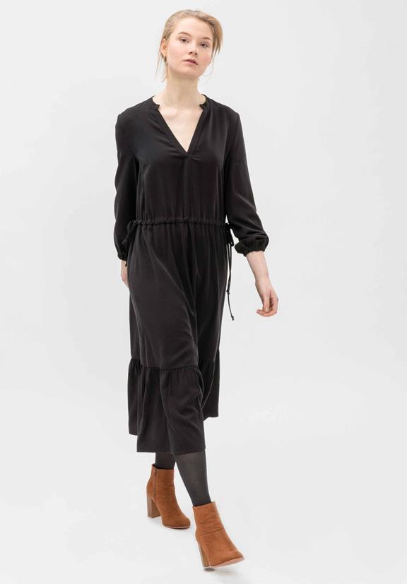 Midi Dress Sollia Black via Shop Like You Give a Damn