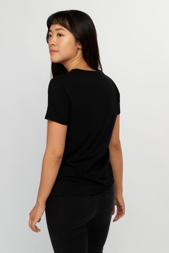 T-Shirt Basic Zwart 4
