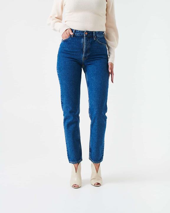 Mom Jeans Breezy Britt 90s Steenblauw from Shop Like You Give a Damn