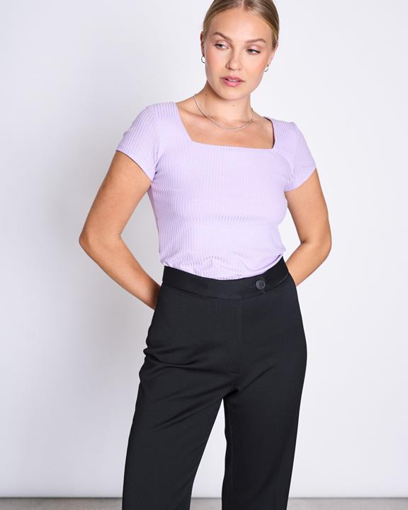 T-Shirt Arima Lavendel via Shop Like You Give a Damn