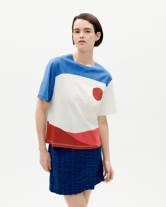 T-Shirt Abstract Lucia White via Shop Like You Give a Damn