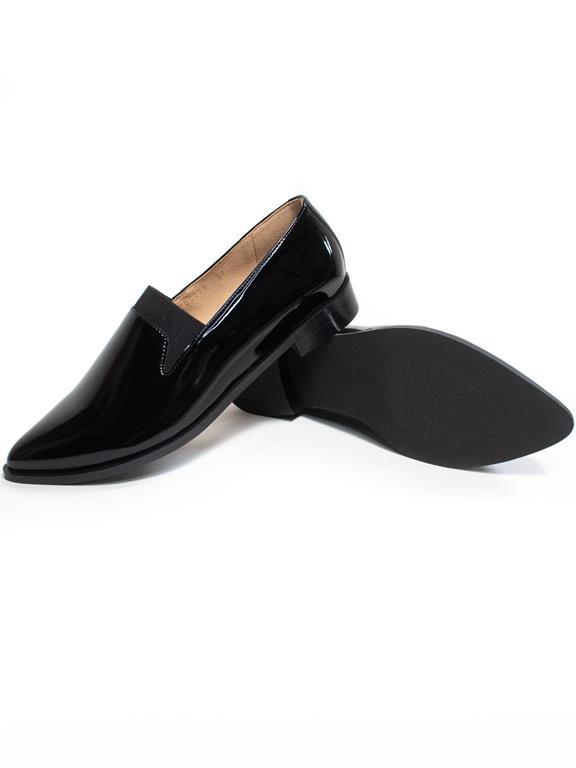 Derby Loafers Lakzwart from Shop Like You Give a Damn