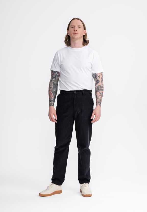 Broek Jivin Corduroy Zwart from Shop Like You Give a Damn