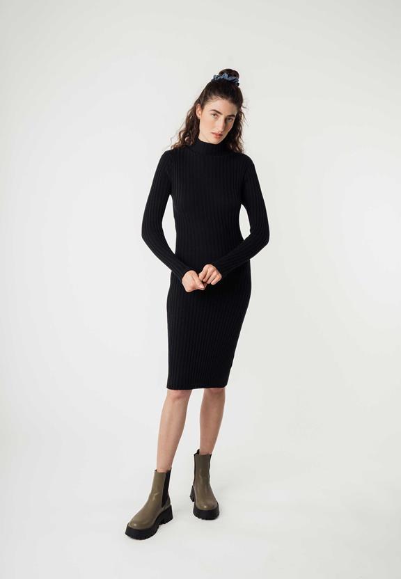 Jurk Shivani Rib Knit Zwart from Shop Like You Give a Damn