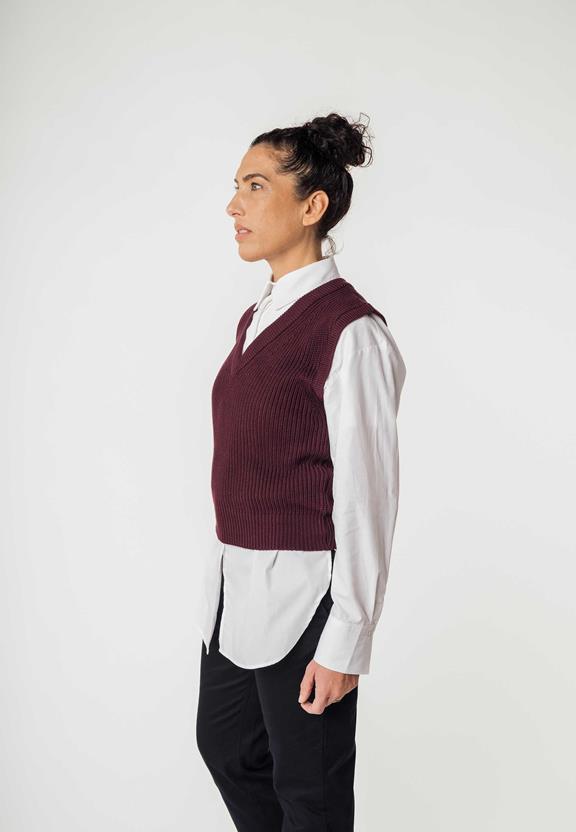 Knitted Vest Dayita Wine Red from Shop Like You Give a Damn