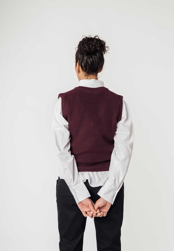 Knitted Vest Dayita Wine Red from Shop Like You Give a Damn