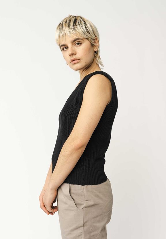 Knitted Vest Dayita Black from Shop Like You Give a Damn