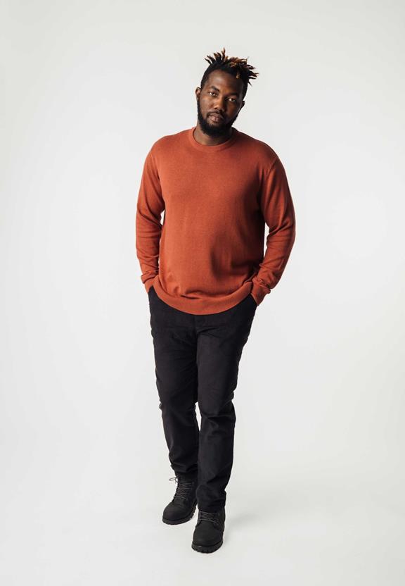 Fine-Knit Jumper Himal Mahogany from Shop Like You Give a Damn