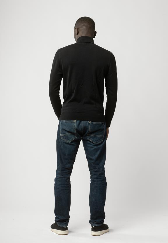 Turtleneck Kanja Black from Shop Like You Give a Damn