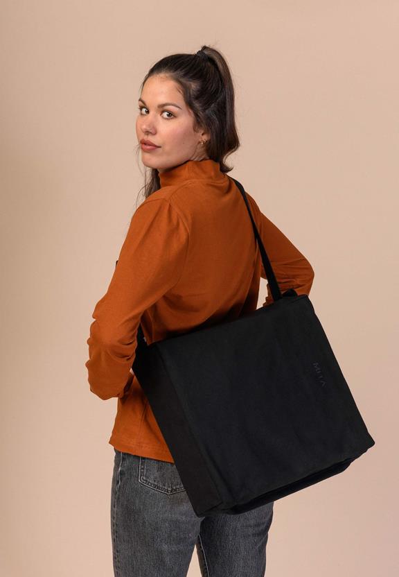 Slingbag Diyo Black from Shop Like You Give a Damn