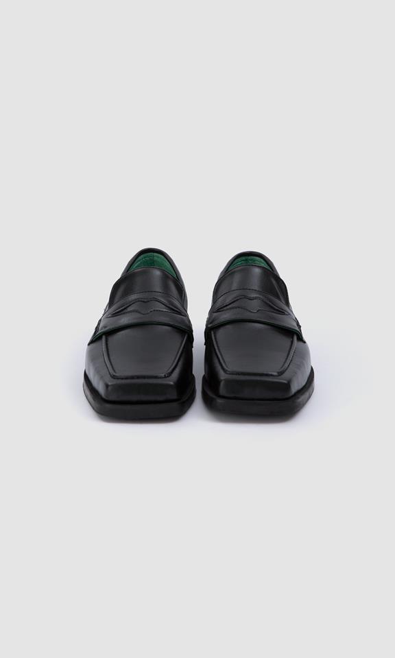 Loafer Joan Plus Obsidiaan Zwart from Shop Like You Give a Damn