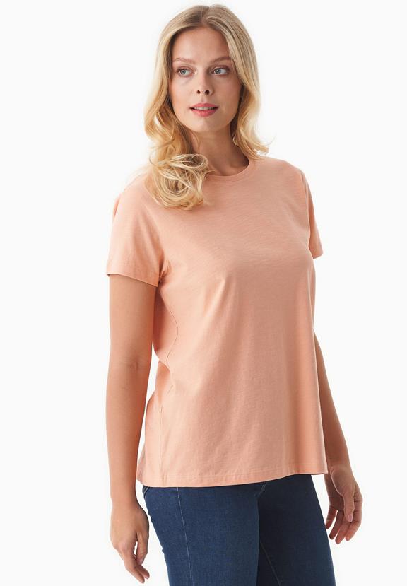 T-Shirt Basic Peach from Shop Like You Give a Damn