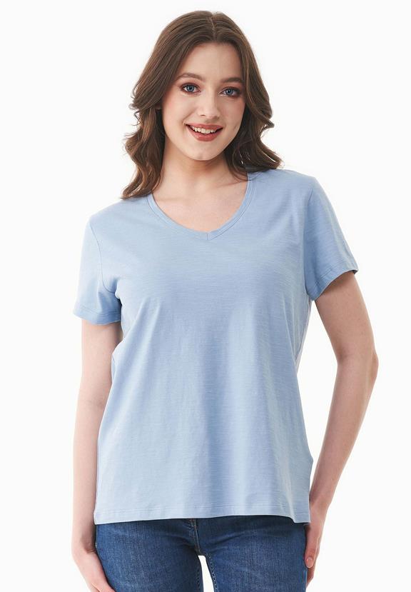 T-Shirt Basic V-Neck Ice Blue via Shop Like You Give a Damn