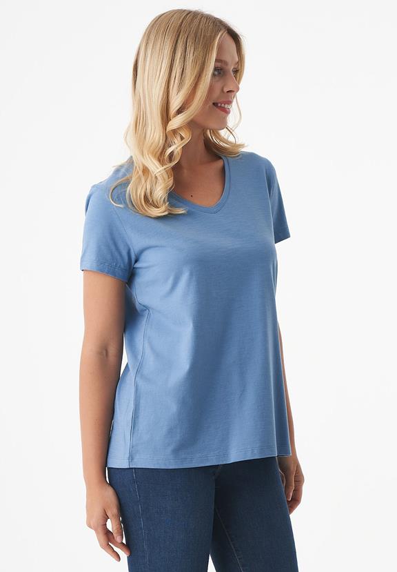 T-Shirt Basic V-Neck Coronet Blue from Shop Like You Give a Damn
