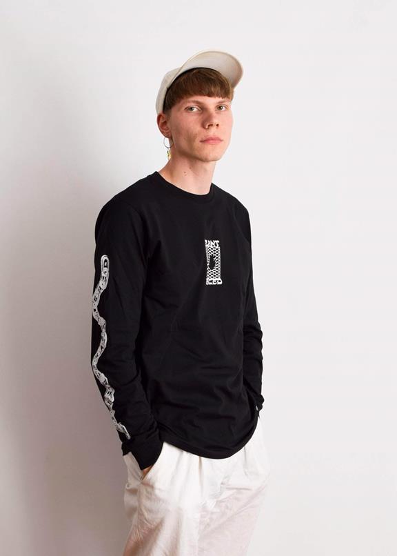 T-Shirt Long Sleeve Make The Connection Black 12