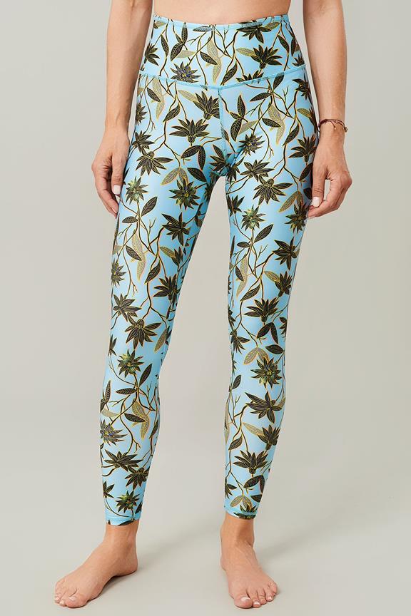 Legging Bedrukt Tropic Dahlia Lichtblauw via Shop Like You Give a Damn