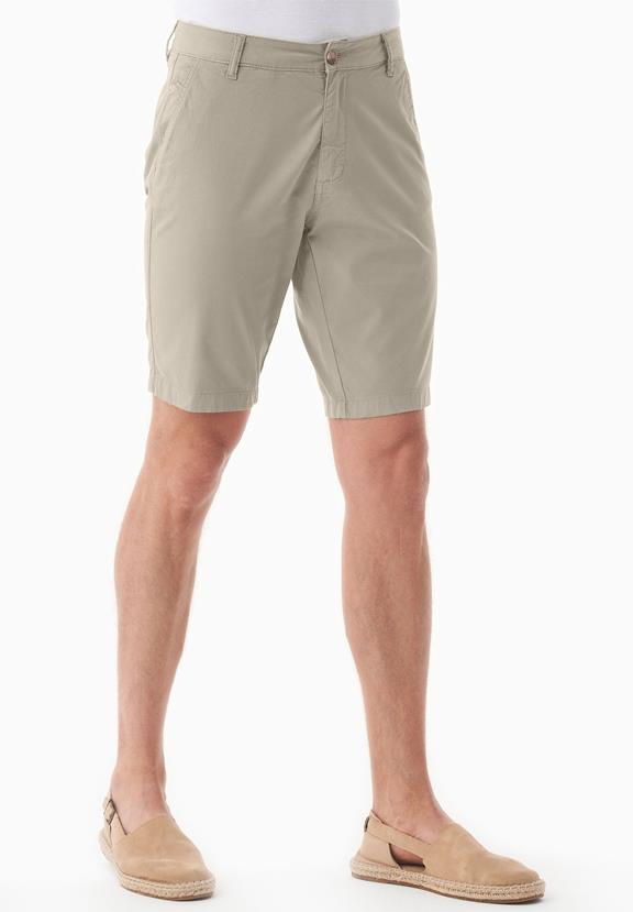 Slim-Fit Shorts Veer Beige from Shop Like You Give a Damn