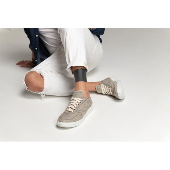 Sneakers Urano Grijs from Shop Like You Give a Damn