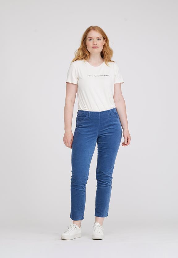 Broek Kelly Regular Corduroy Korte Lengte Nordic Blauw from Shop Like You Give a Damn