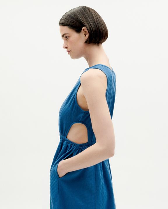 Jurk Kin Cut Out Blauw from Shop Like You Give a Damn