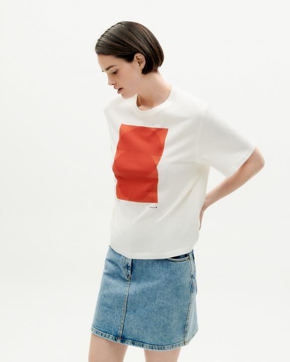 T-Shirt Lucia Art 2 Wit from Shop Like You Give a Damn T-Shirt Lucia Art 2 Wit from Shop Like You Give a Damn