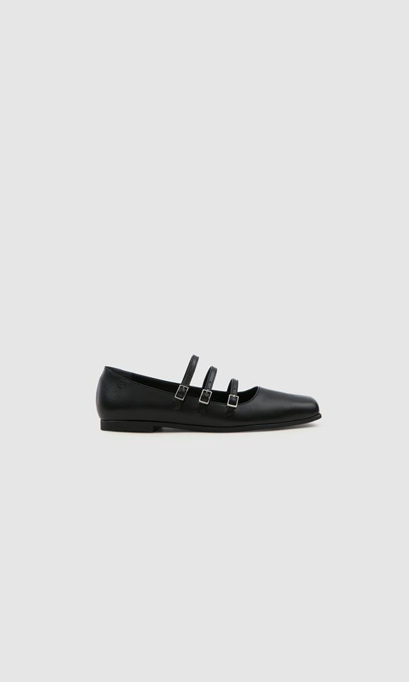 Schoenen Maria Ii Zwart via Shop Like You Give a Damn