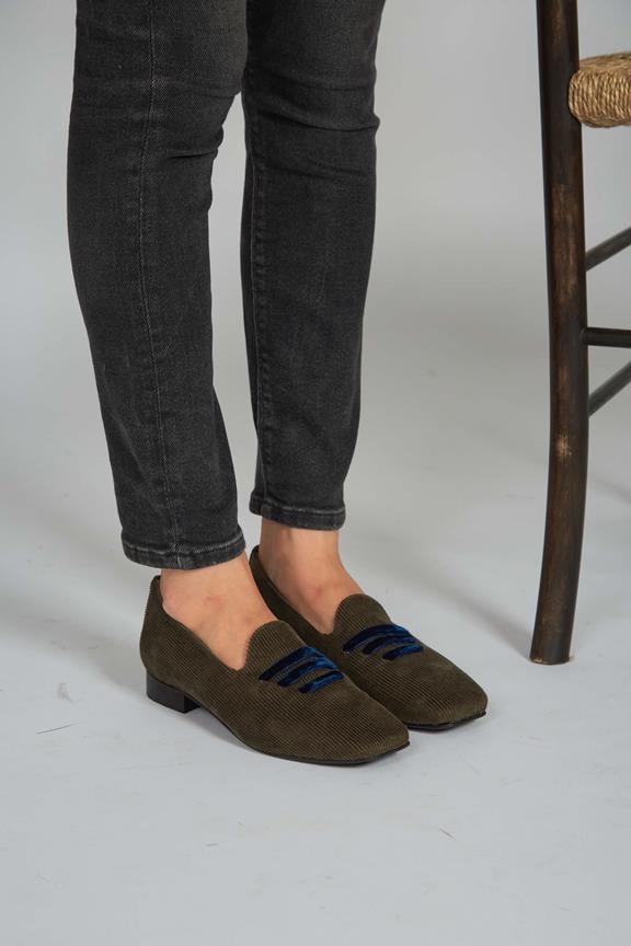 Loafers Corduroy Groen from Shop Like You Give a Damn