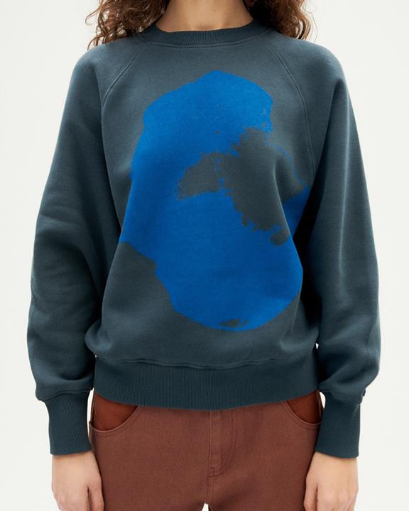 Sweatshirt Bonnie Graphite Flower Teal/Blauw from Shop Like You Give a Damn