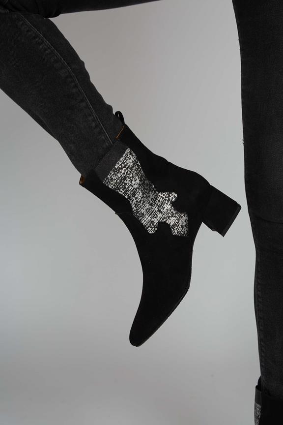 Laarzen Elastisch Zilver & Zwart from Shop Like You Give a Damn