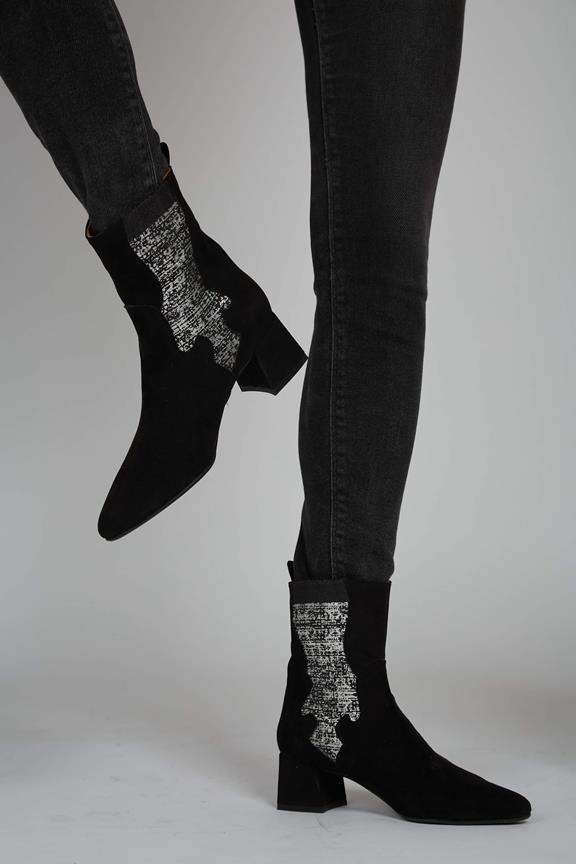 Laarzen Elastisch Zilver & Zwart from Shop Like You Give a Damn