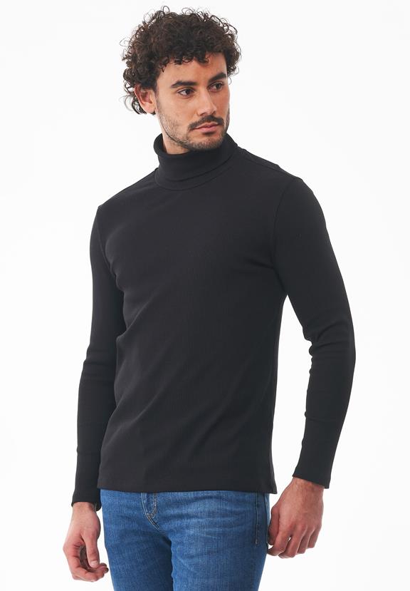 Sweater Turtleneck Black from Shop Like You Give a Damn