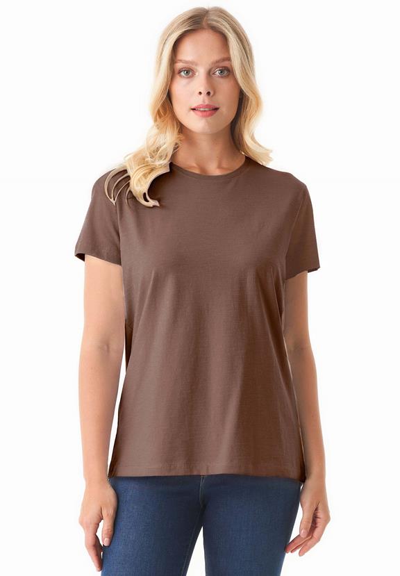 T-Shirt Basic Cacao Bruin via Shop Like You Give a Damn