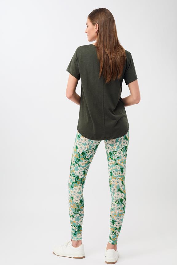 T-Shirt De Nieuwe V-Hals Jungle Groen from Shop Like You Give a Damn