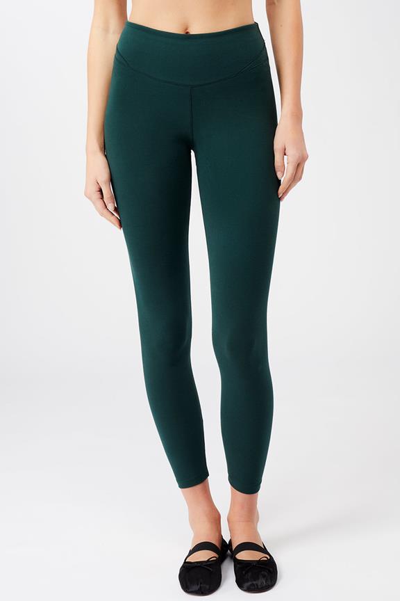 Broek Cropped Yoga Zeewier Donkergroen via Shop Like You Give a Damn