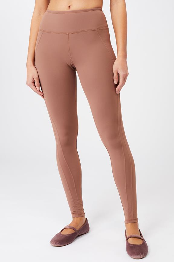 Broek Miami Cappuccino via Shop Like You Give a Damn