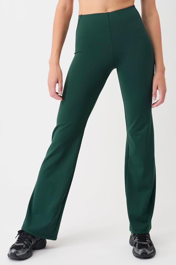 Broek Flared Workout Zeewier Groen from Shop Like You Give a Damn