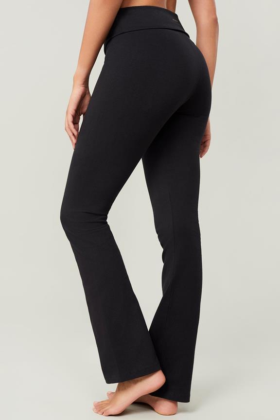 Broek Classic Rolldown Zwart from Shop Like You Give a Damn