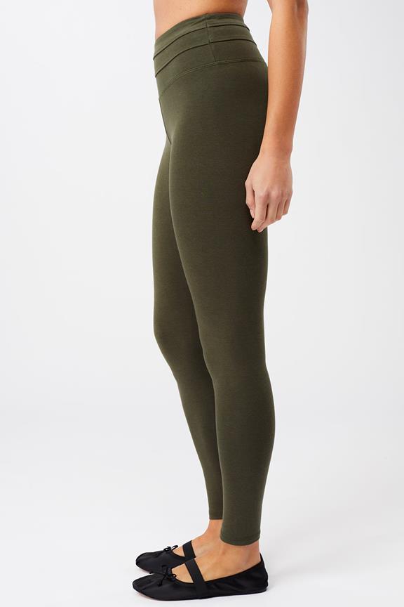 Leggings Best Shaped Jungle Green from Shop Like You Give a Damn