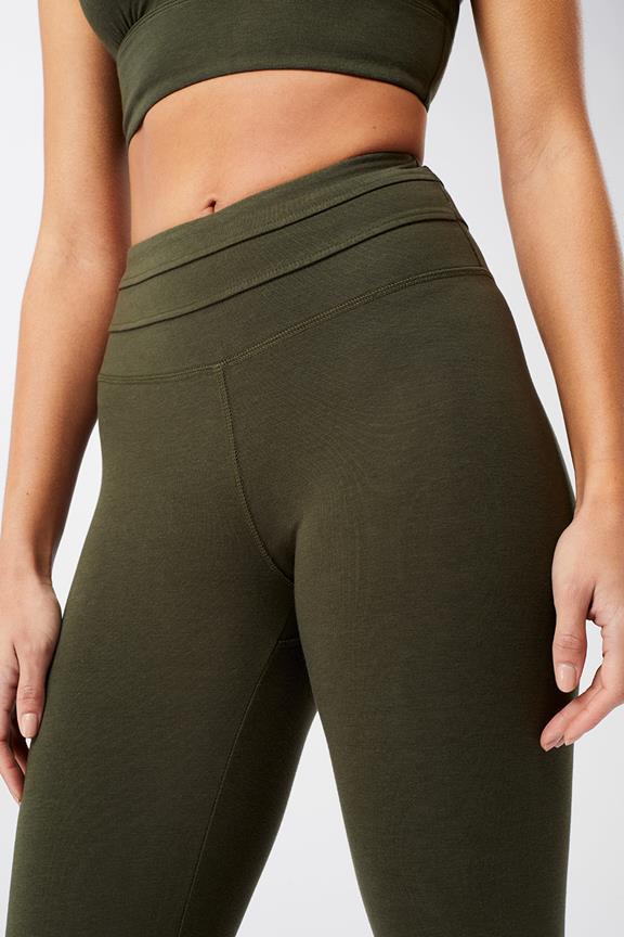 Leggings Best Shaped Jungle Green from Shop Like You Give a Damn