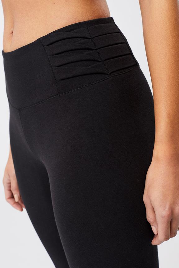 Leggings Barre Black via Shop Like You Give a Damn