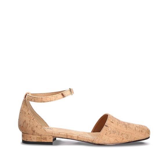 Ballerinas Flora Cork Brown via Shop Like You Give a Damn