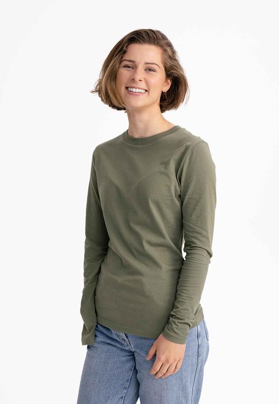 Shirt Basic Lange Mouw Dhivya Tijm Groen via Shop Like You Give a Damn