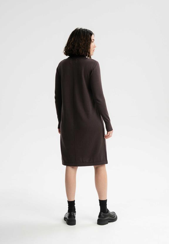 Dress Fine-Knit Basic Harleen Dark Brown from Shop Like You Give a Damn