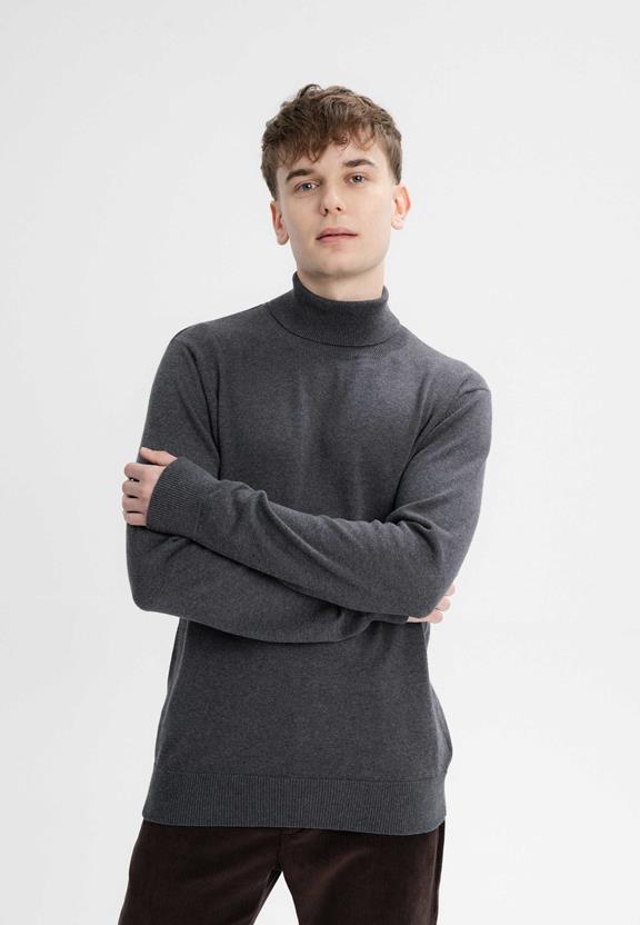 Jumper Fine-Knit Turtleneck Kanja Grey via Shop Like You Give a Damn