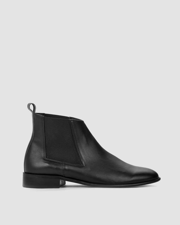 Chelsea Boots Flossy Black from Shop Like You Give a Damn