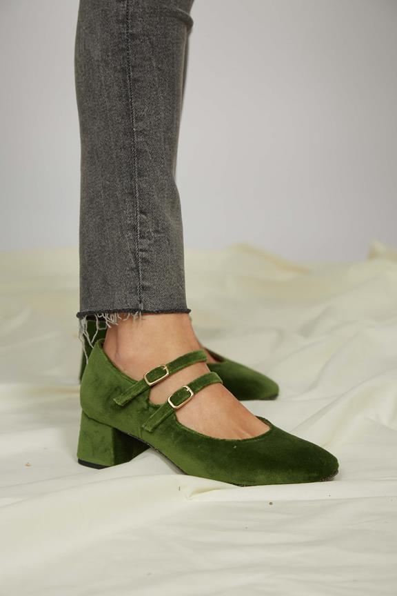 Pumps Montmartre Green from Shop Like You Give a Damn