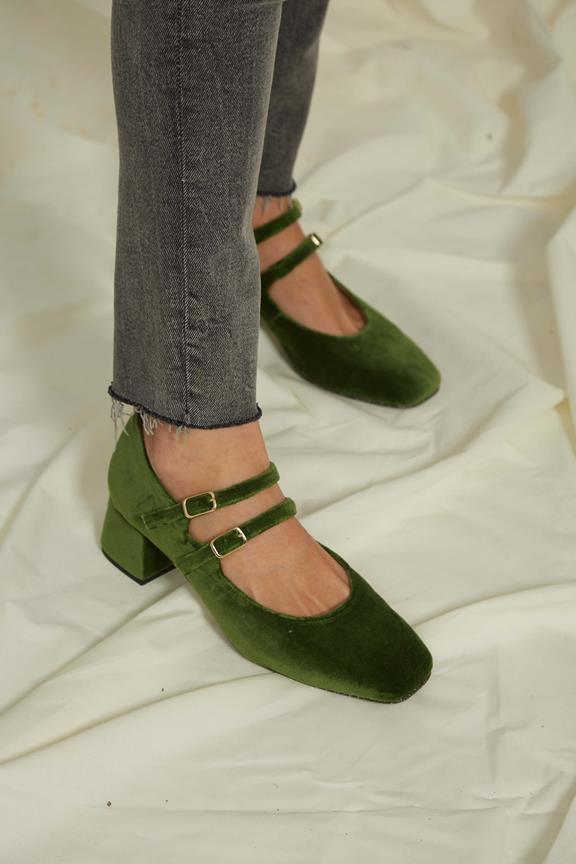 Pumps Montmartre Green from Shop Like You Give a Damn